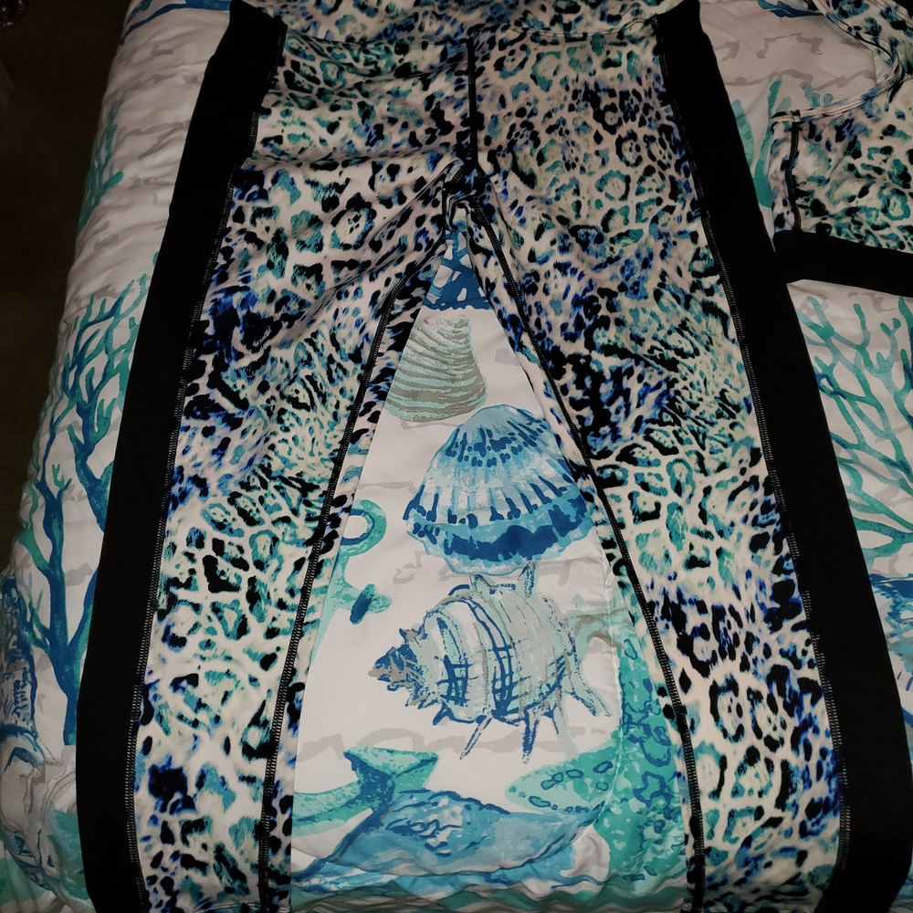 LulaRoe Invinceable Leopard Print Leggings with Black Accents
